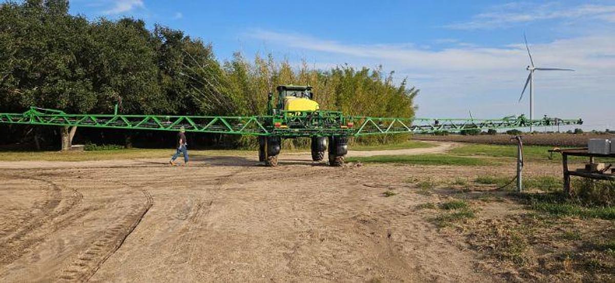 Used 2014 JOHN DEERE 4630