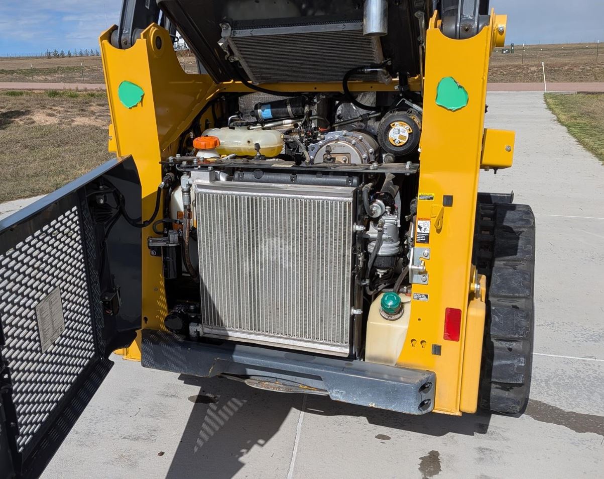 Used 2019 John Deere 317G