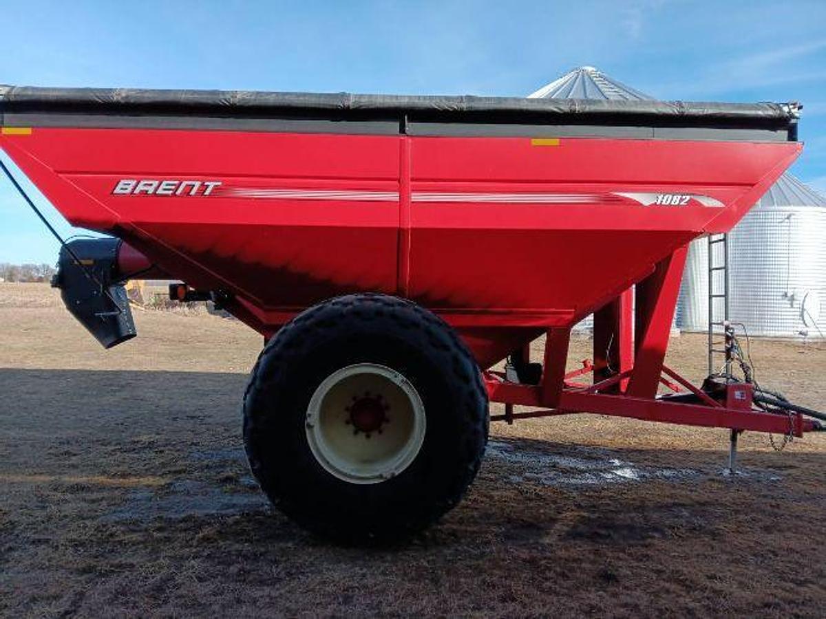 Used 2013 Brent 1082 Grain Cart
