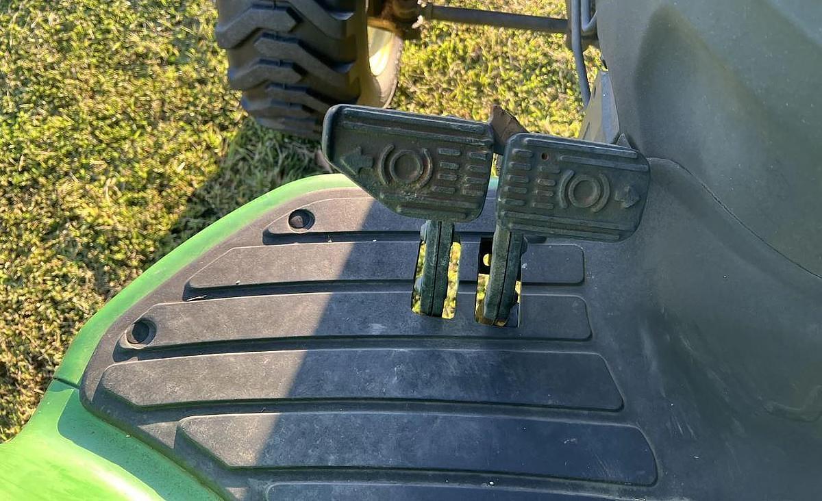 Used 2007 John Deere 4320