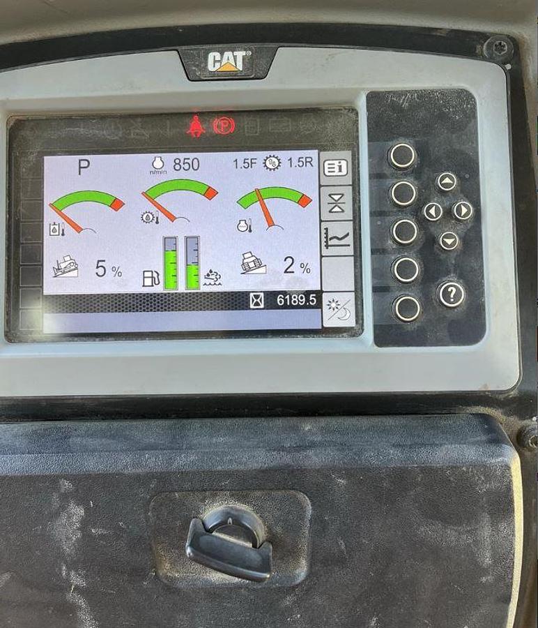 Used 2018 Caterpillar D6N LGP