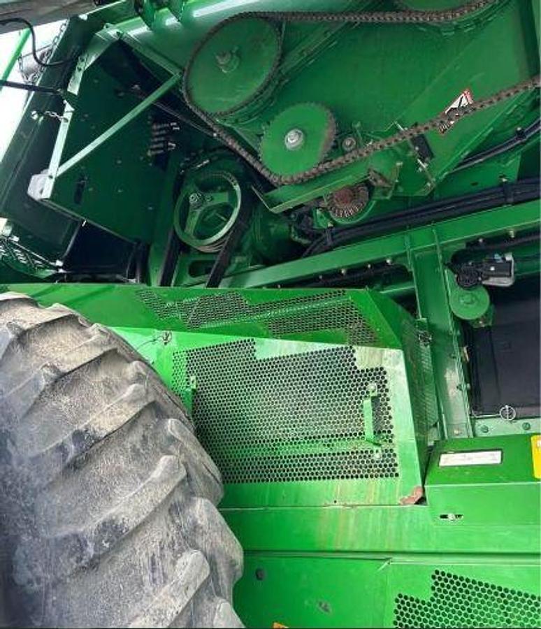 Used 2010 JOHN DEERE 9770 STS