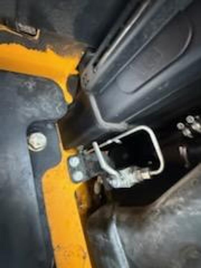 Used 2022 JCB 270T Compact Track Loader