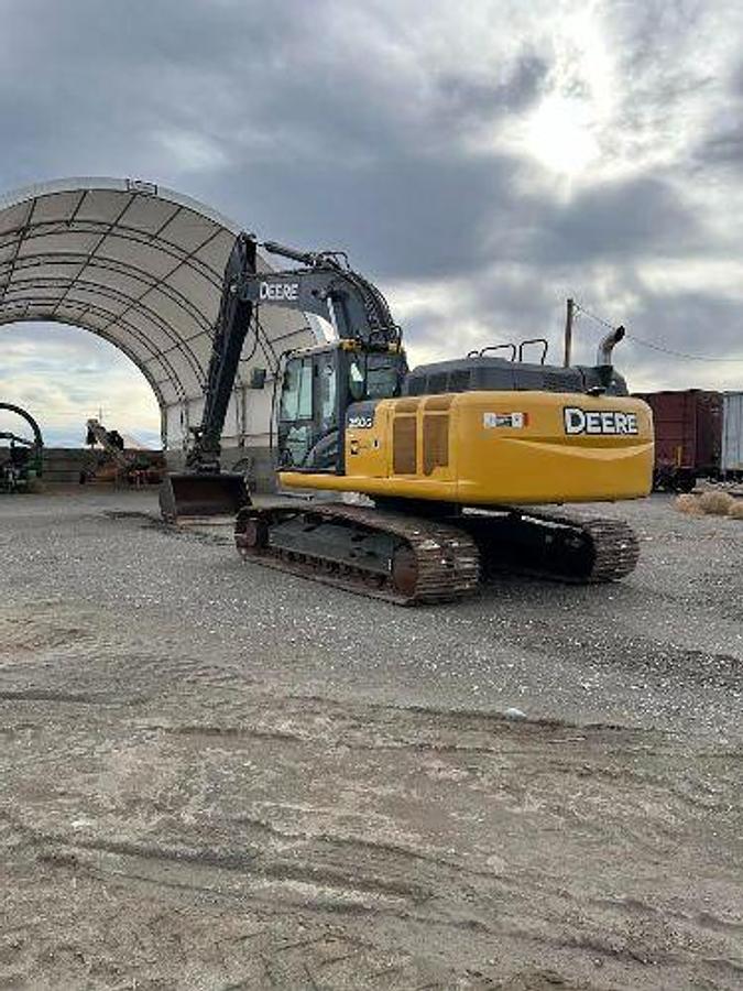 Used 2019 JOHN DEERE 245G