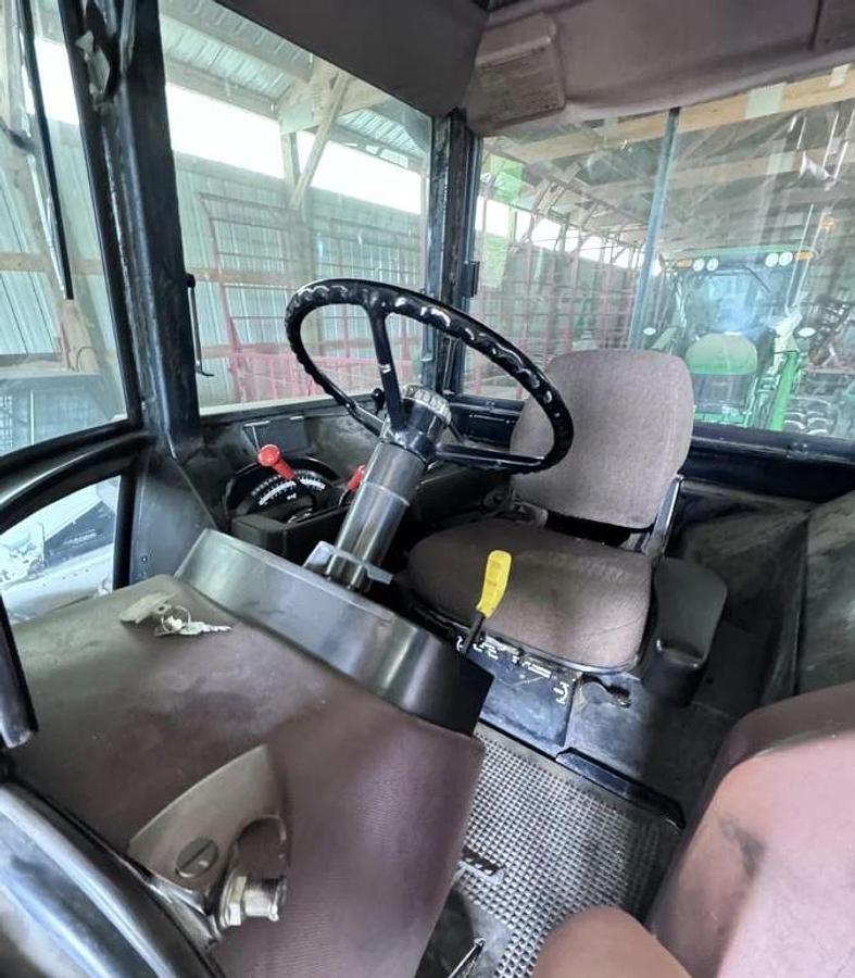 Used 1985 John Deere 4050