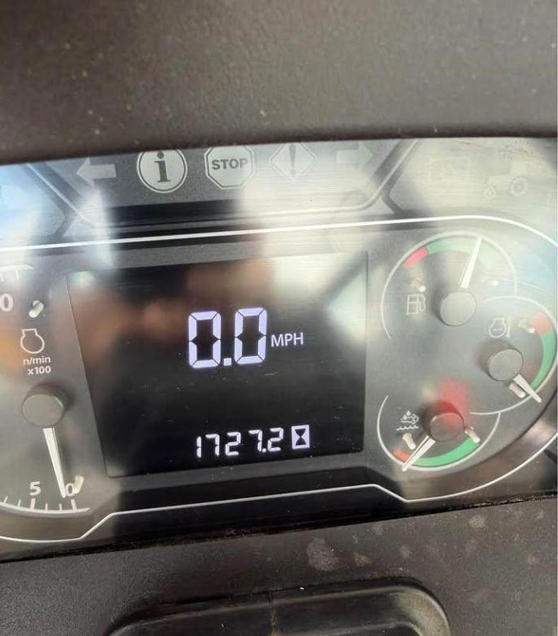 Used 2022 John Deere 5100e