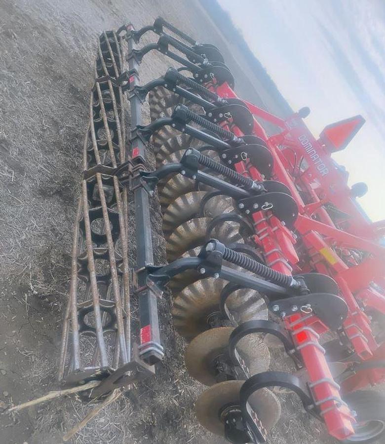 Used 2015 Kuhn Krause 4855-9 Ripper