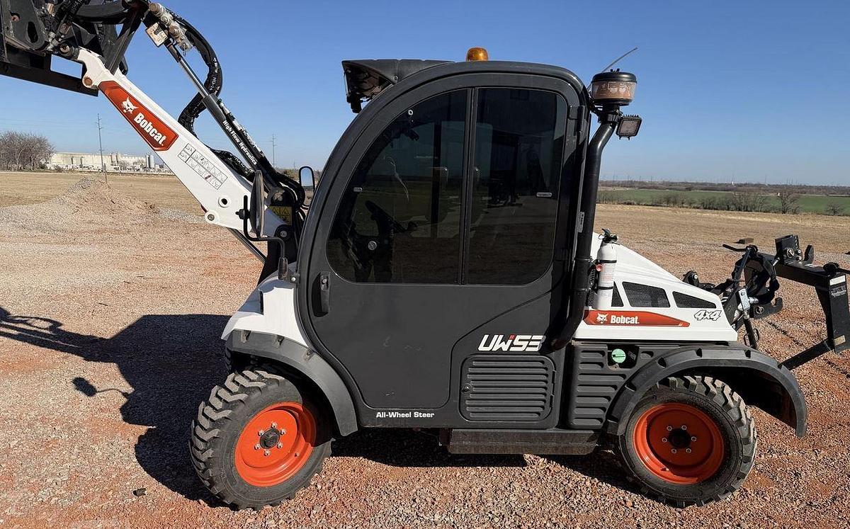 Used 2024 BOBCAT TOOLCAT UW53