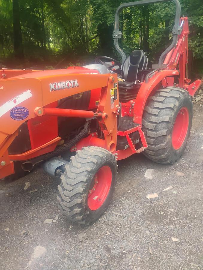 Used 2017 Kubota L4760 Tractor
