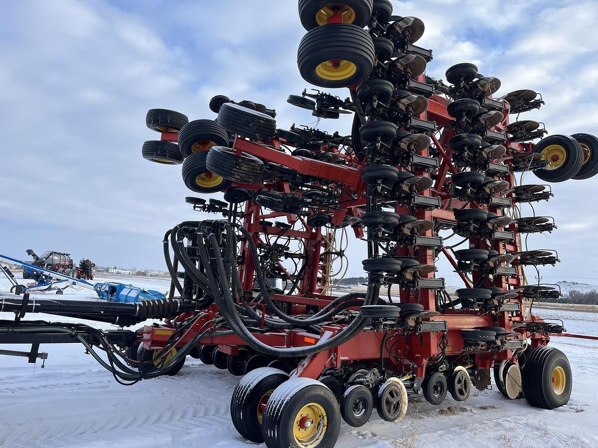 Used 2013 Bourgault 3710-60'