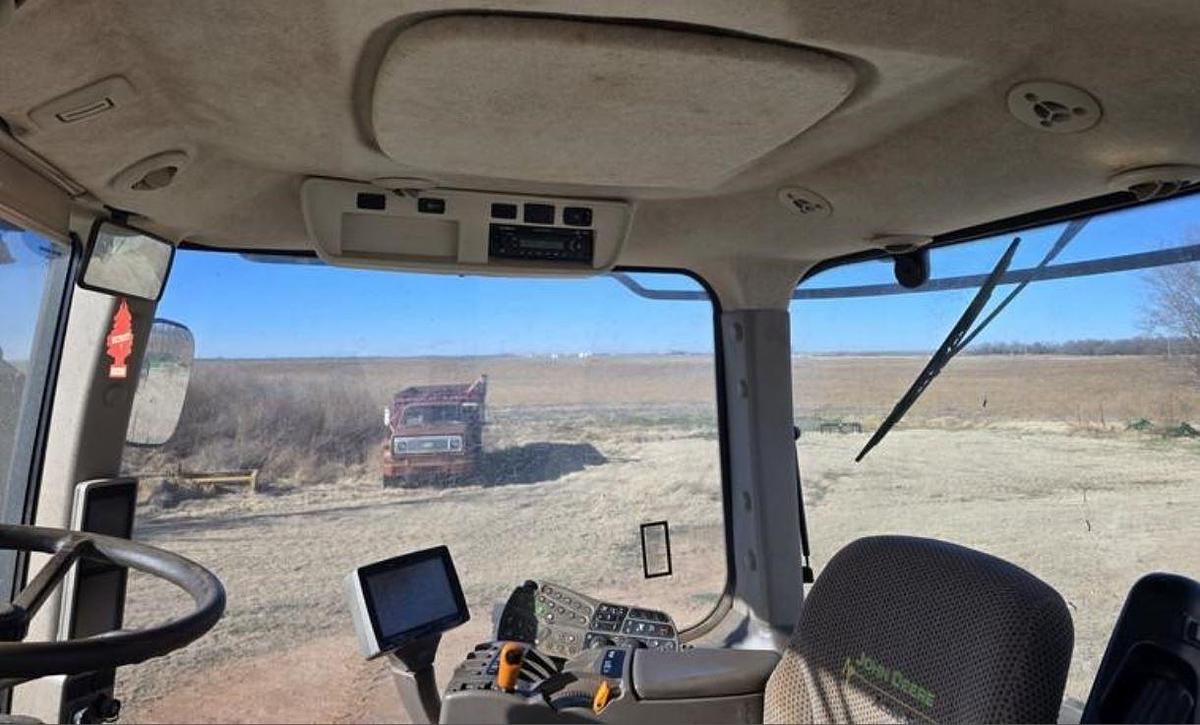 Used 2014 JOHN DEERE 9460R