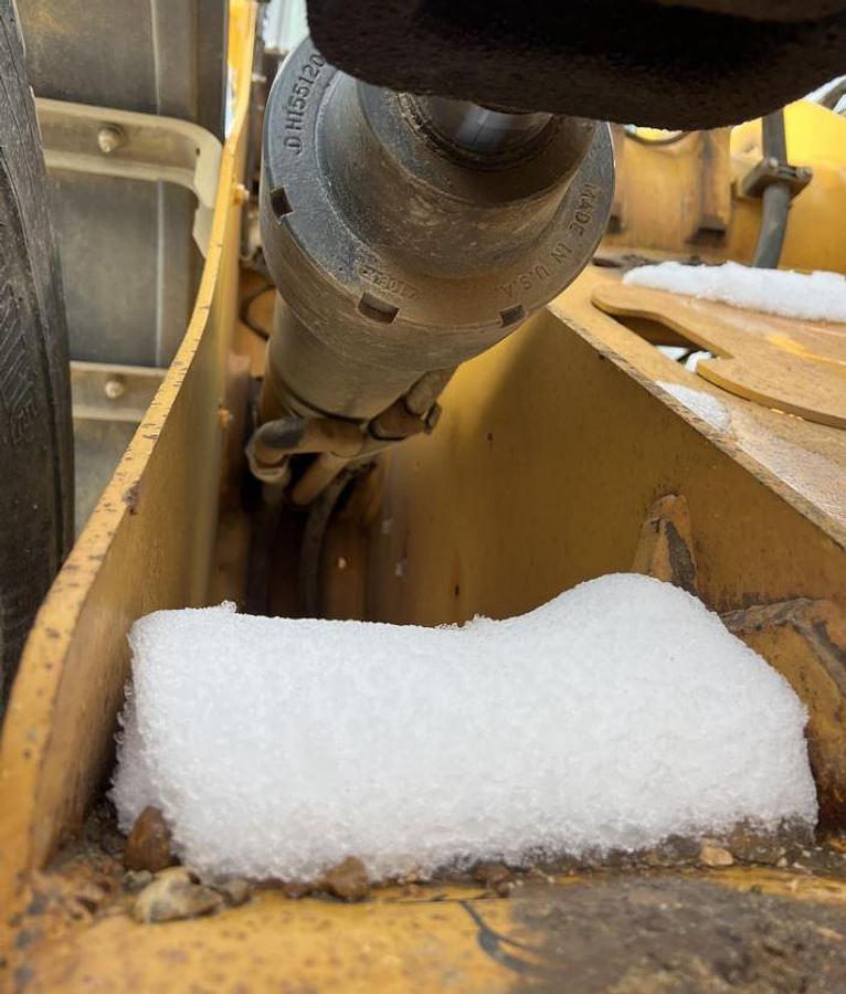 Used 2014 Deere 624K