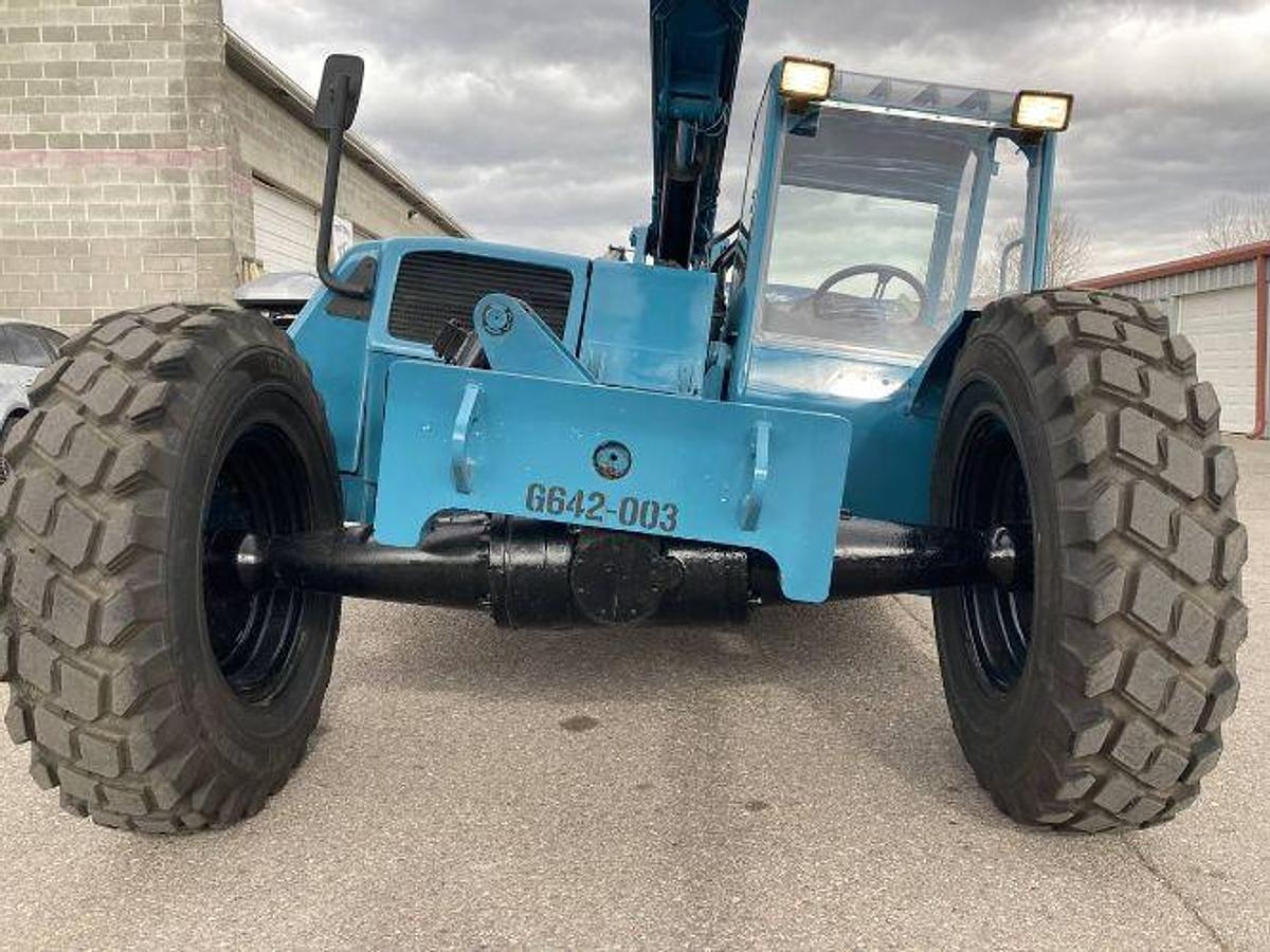 Used 2003 Gradall G6-42P