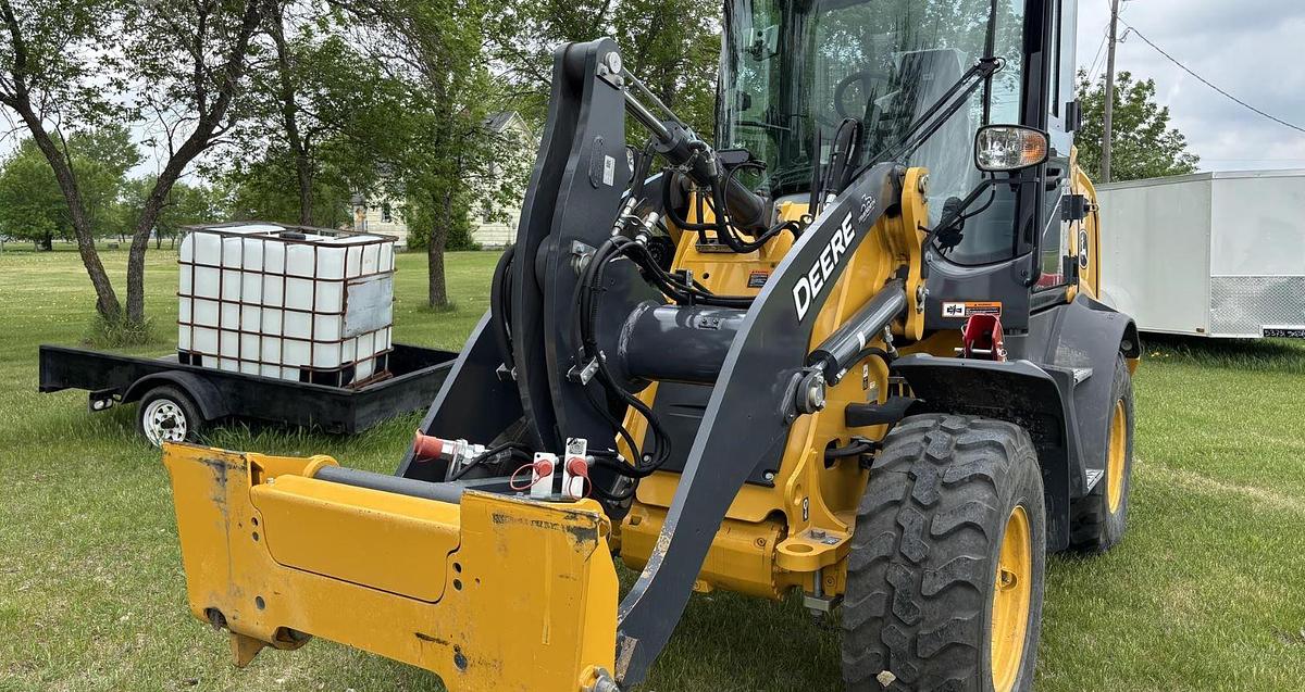 Used 2014 Deere 244J