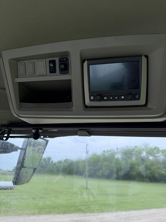 Used 2022 John Deere 7R 230 with 700R Loader