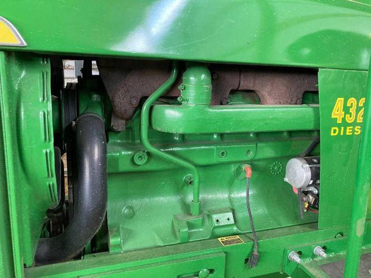 Used 1971 JOHN DEERE 4320 Tractor