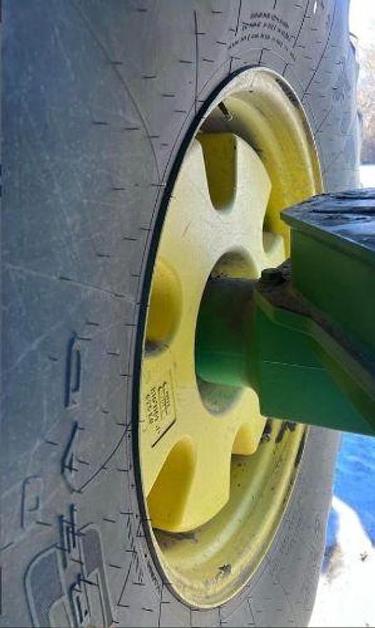 Used 2011 JOHN DEERE 9530