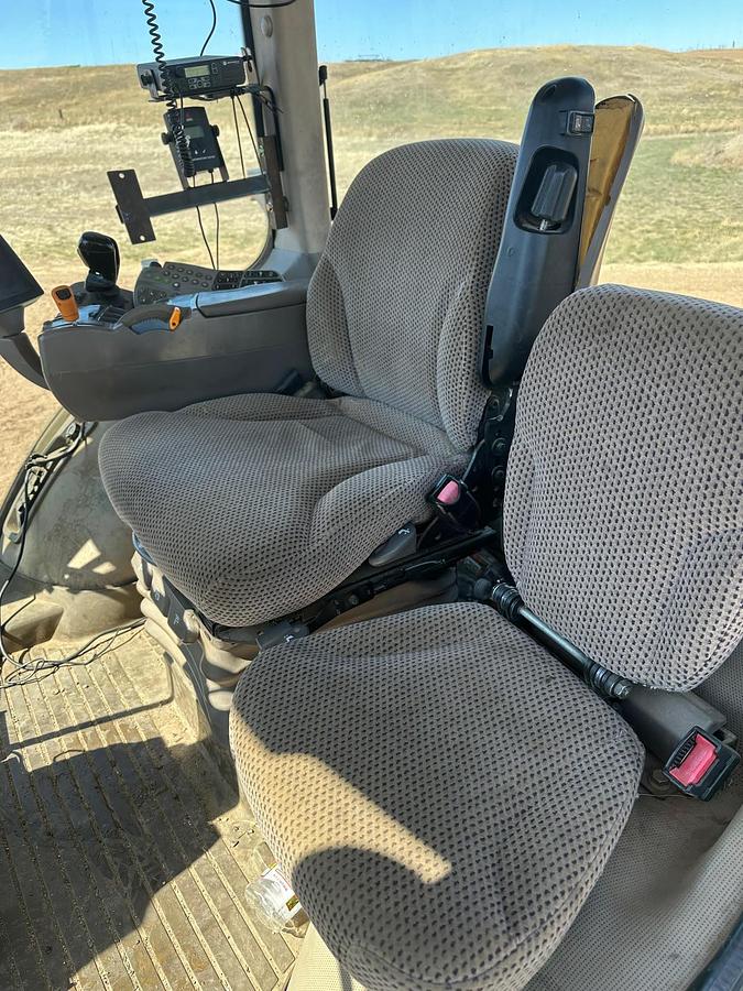 Used 2012 JOHN DEERE 7230R