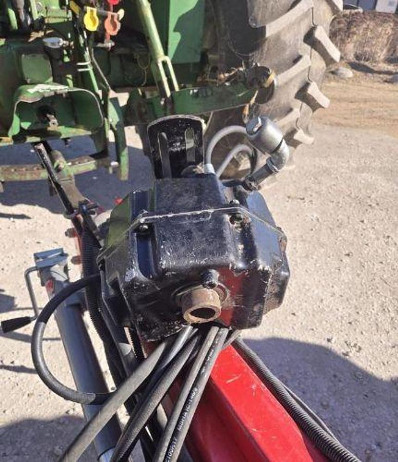 Used 2007 WHITE 8200