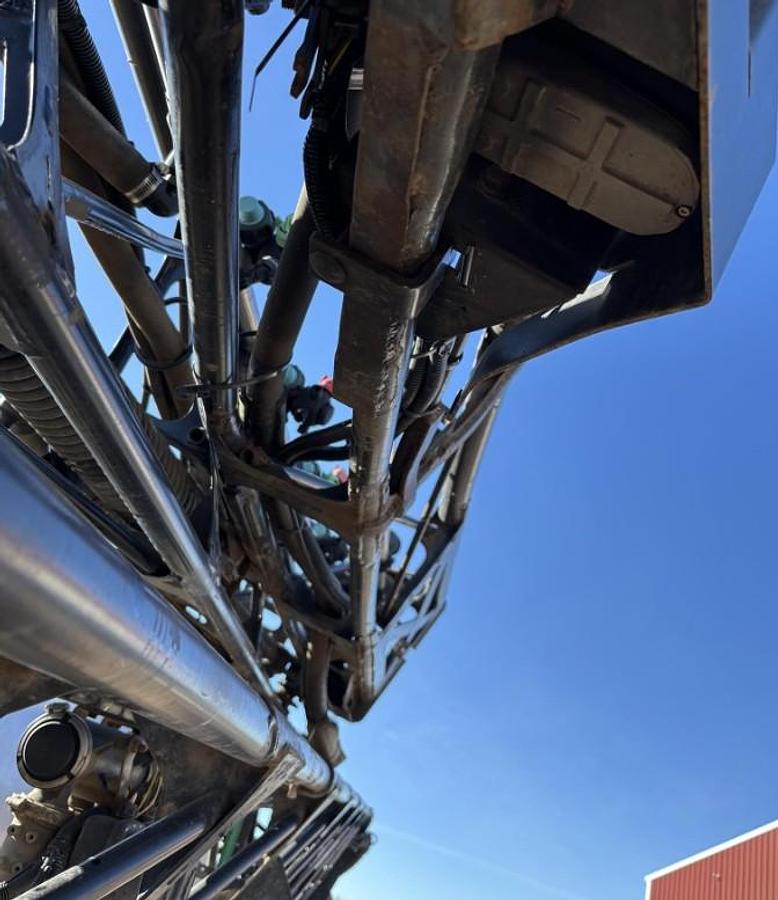 Used 2013 JOHN DEERE 4940 Mounted Sprayer