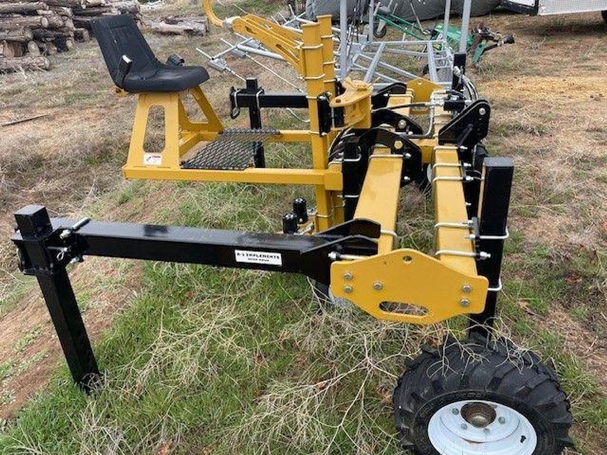 Used Powell 6031 Tobacco Harvester