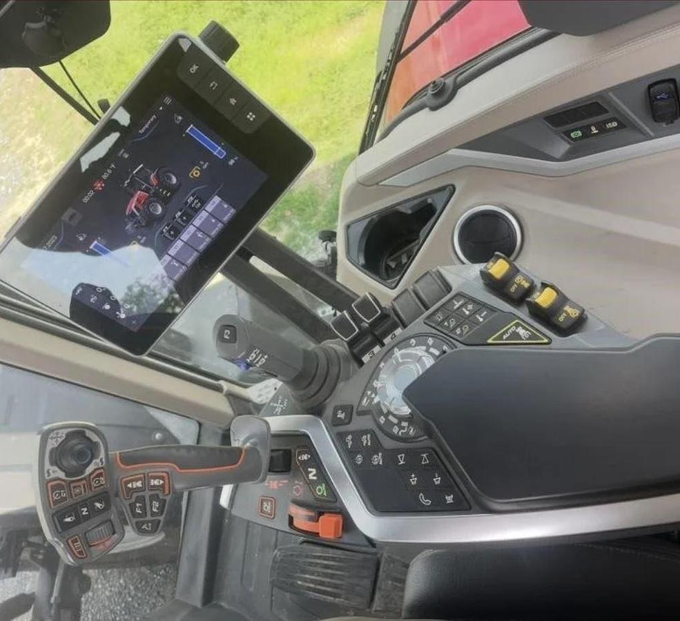 Used 2023 MASSEY FERGUSON 8S.285