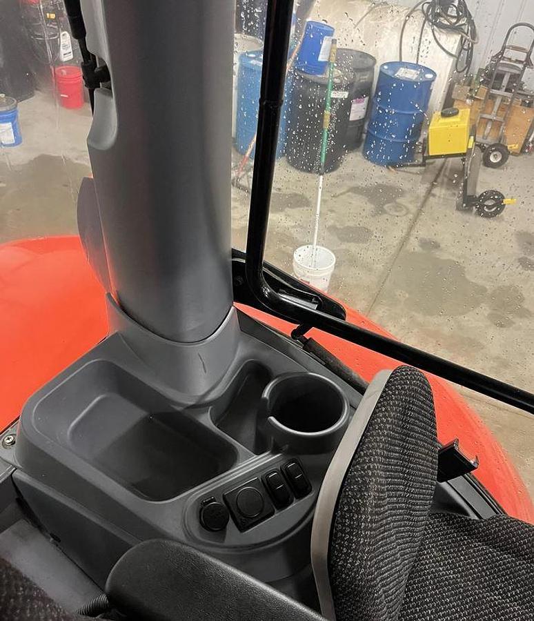 Used 2020 KUBOTA M7-152 Tractor