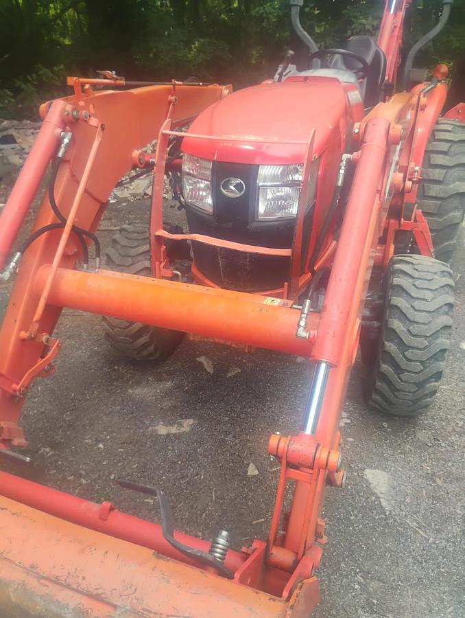 Used 2017 Kubota L4760 Tractor