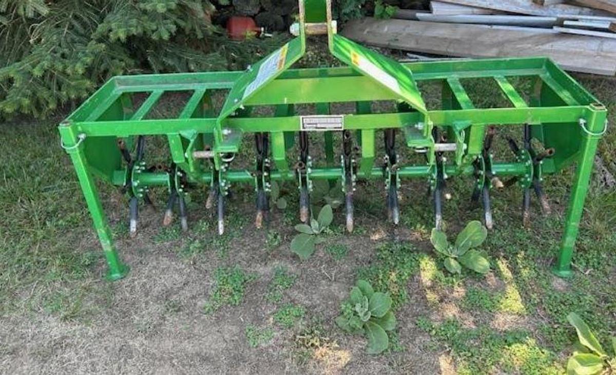 Used 2013 John Deere 3520 Tractor