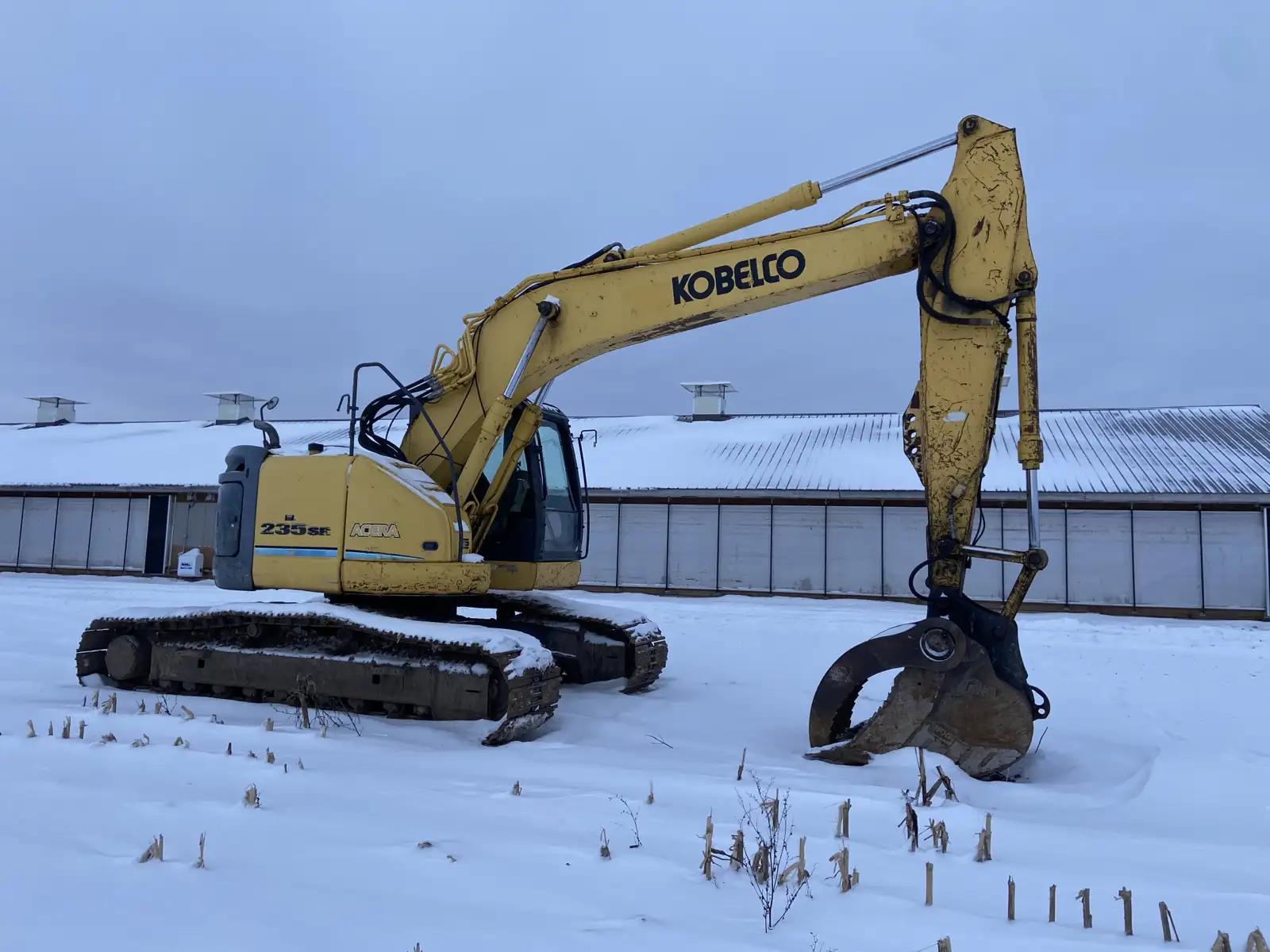 2012 Kobelco 235 excavator