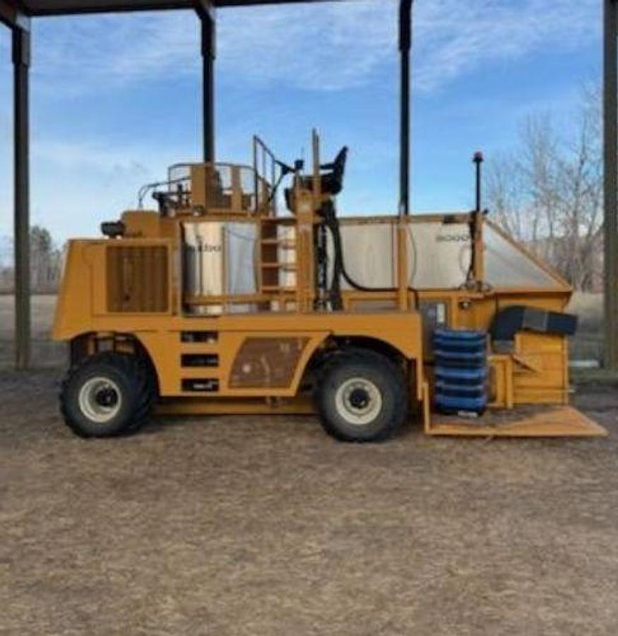 Used 2017 OXBO 8000