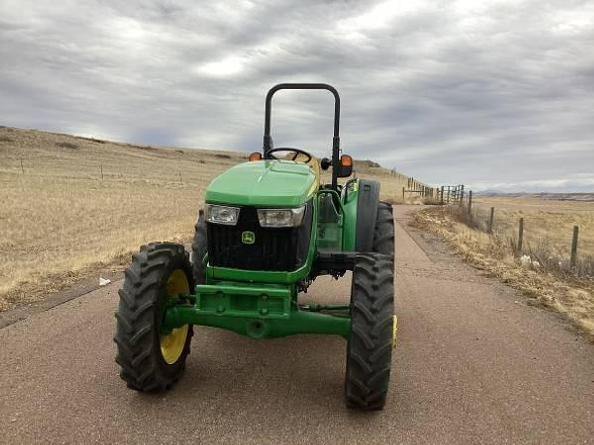 Used 2020 John Deere 5075E
