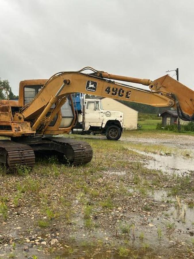 Used 1990 John Deere 490E