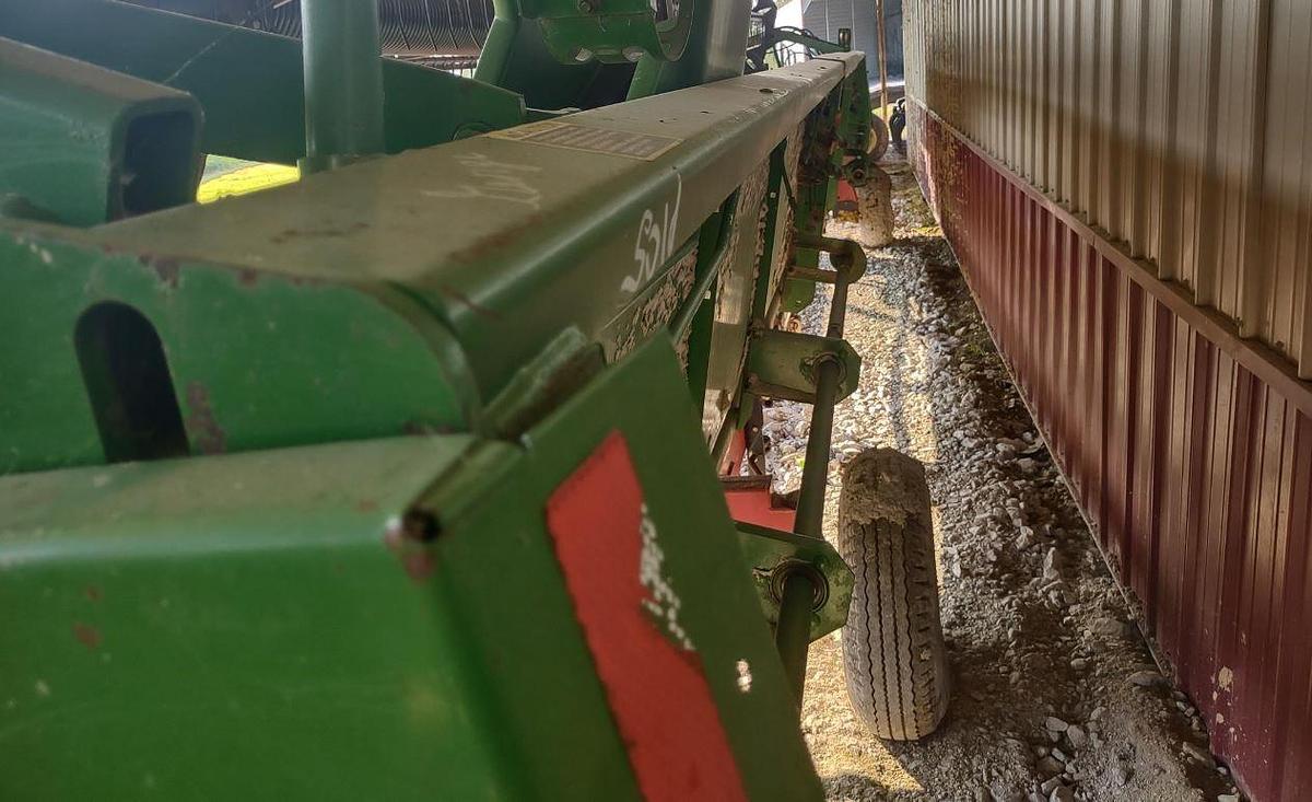 Used 1999 John Deere 9610 with Header and Cart