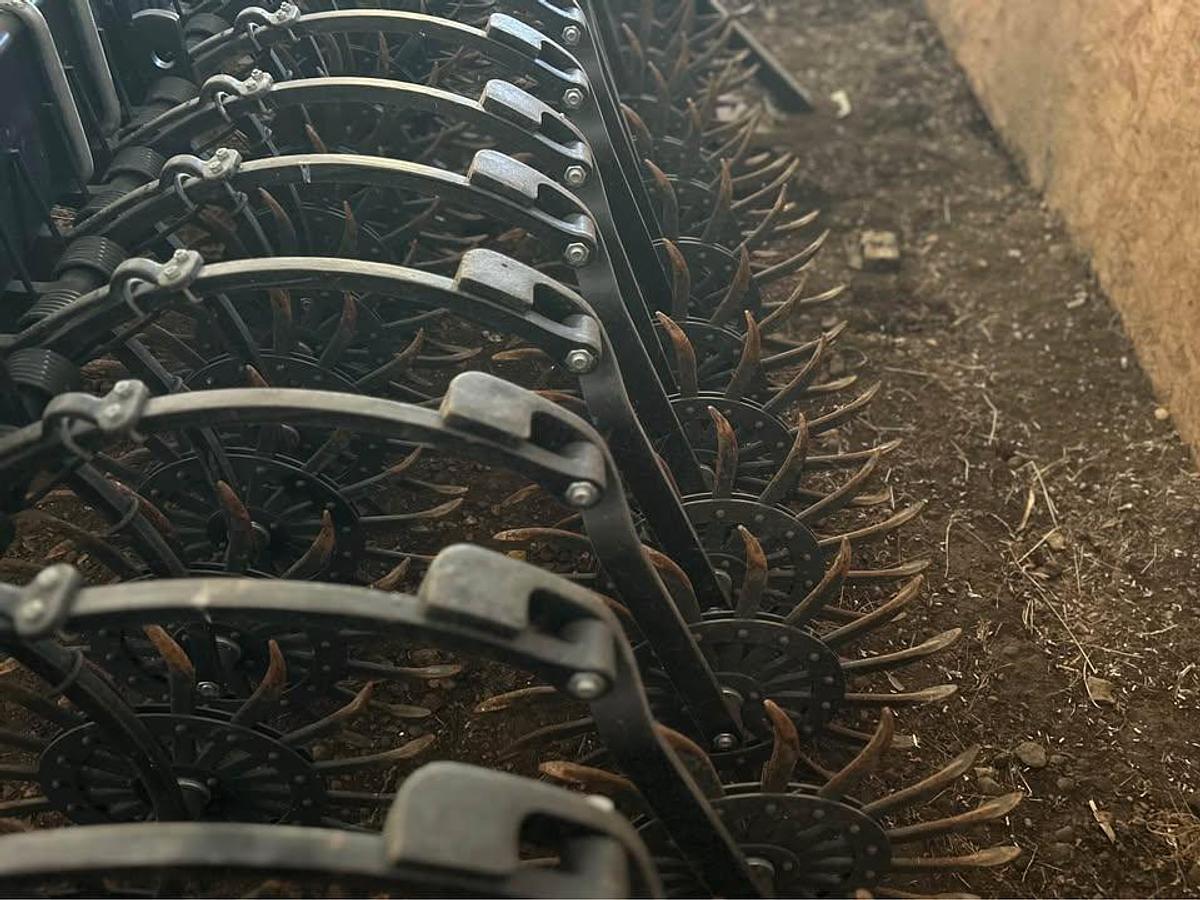 Used 2018 Yetter 3530 Rotary Hoe