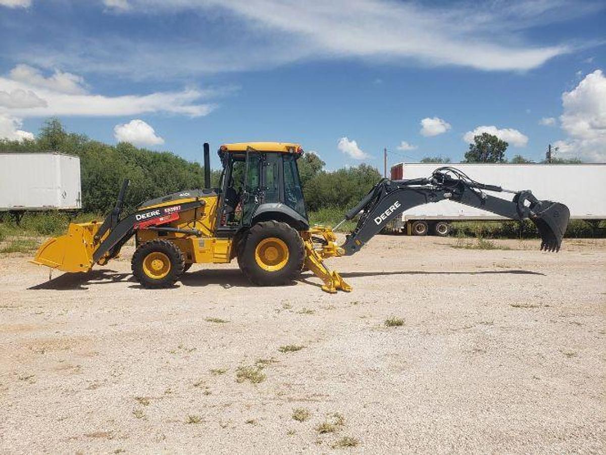 Used 2022 JOHN DEERE 410L