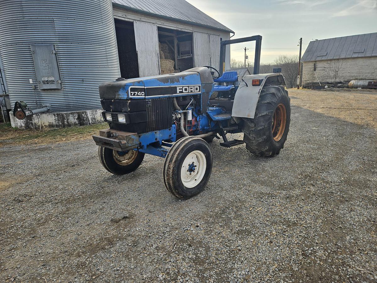 Used 1995 Ford 7740 Tractor