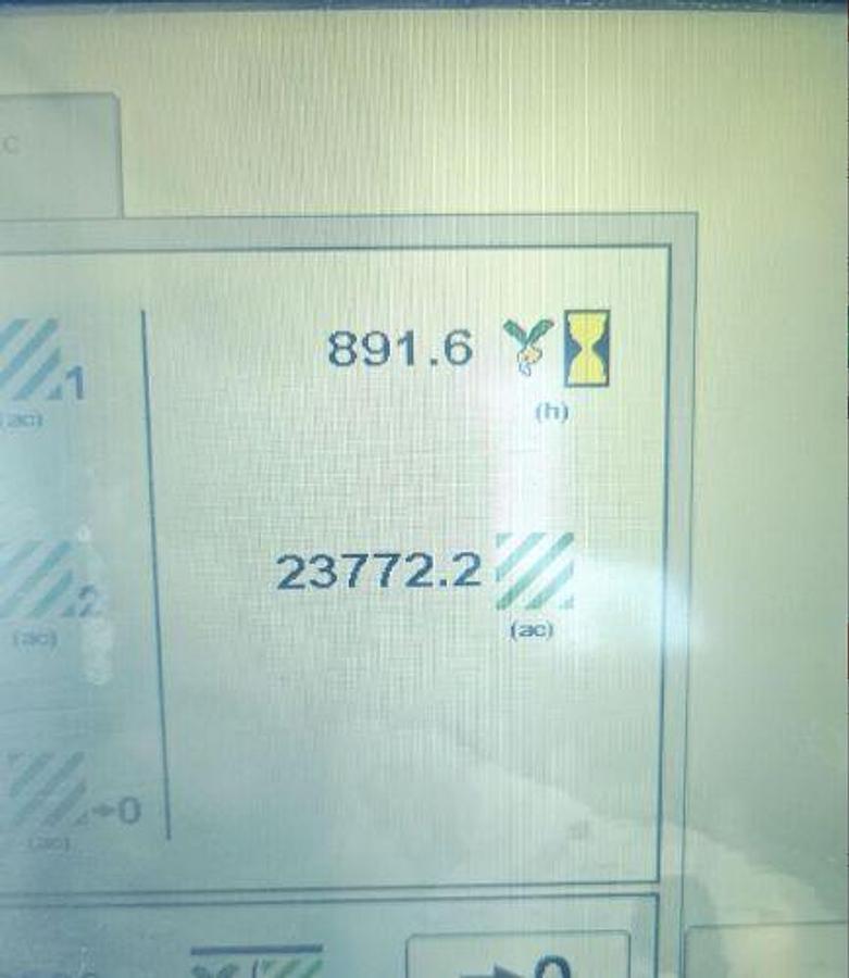 Used 2009 JOHN DEERE 1770NT Planter