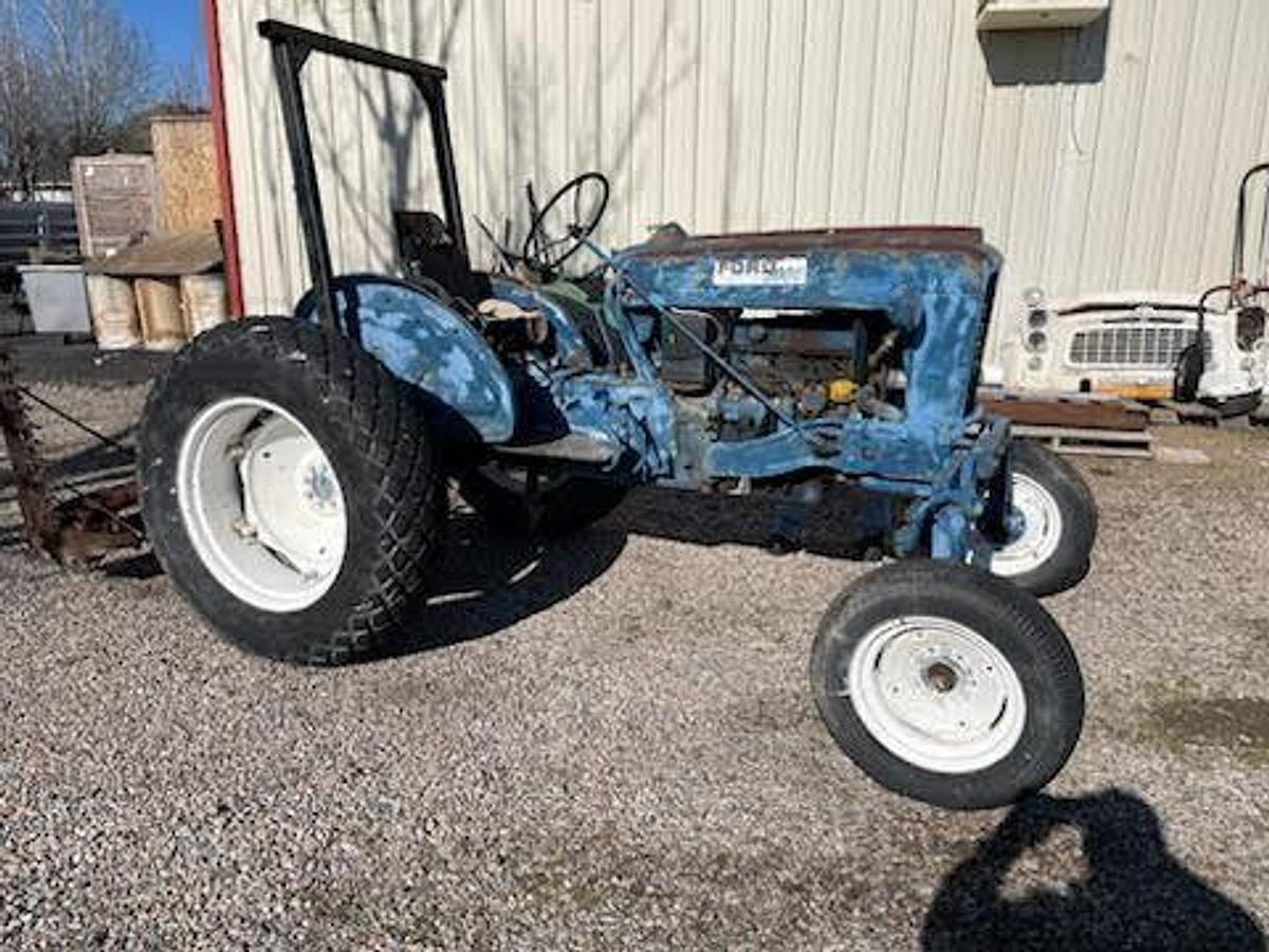Used 1965 Ford 2000