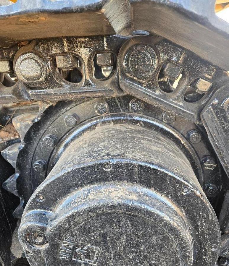 Used 2021 Caterpillar 330