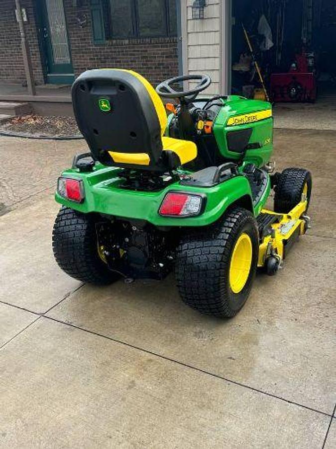 Used 2023 JOHN DEERE X730