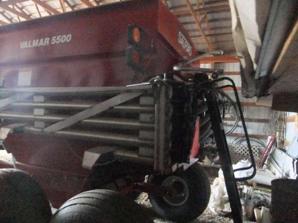 Used 2019 Valmar 5500 Boom Floater