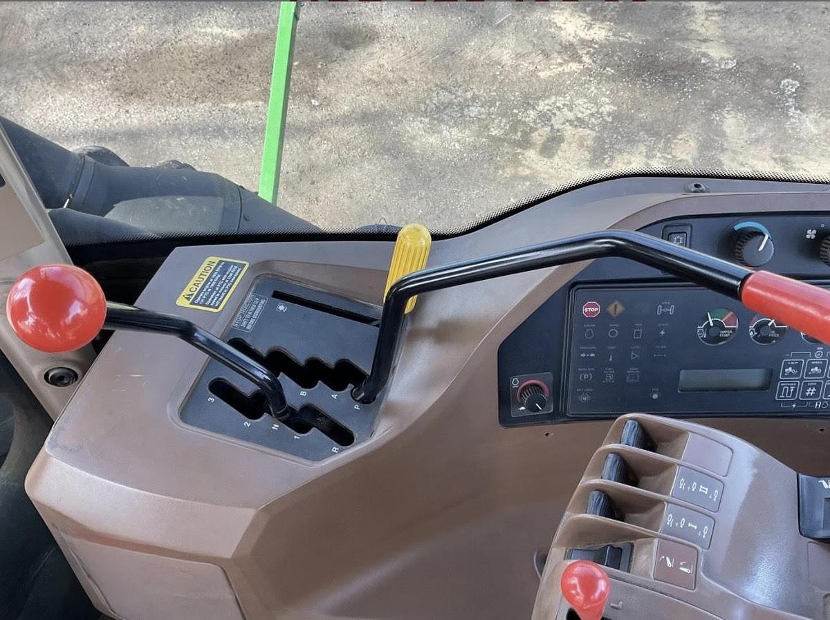 Used 1999 JOHN DEERE 9400 Tractor