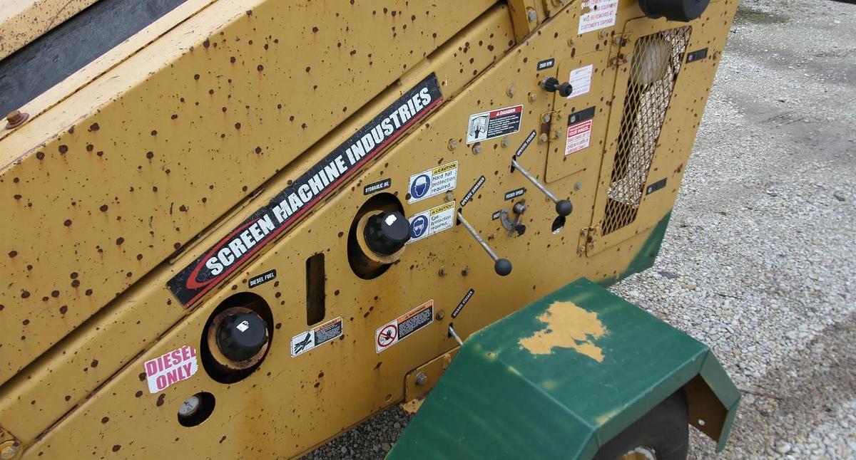 Used 2013 Screen Machine Might 2
