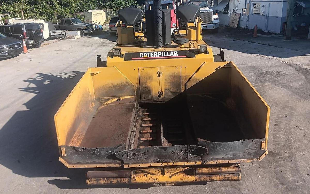 Used 2004 CATERPILLAR AP-655C