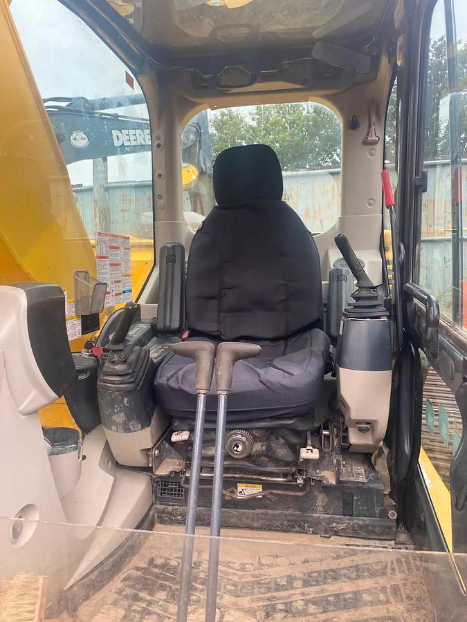 Used 2011 Cobelco 235 SR Excavator