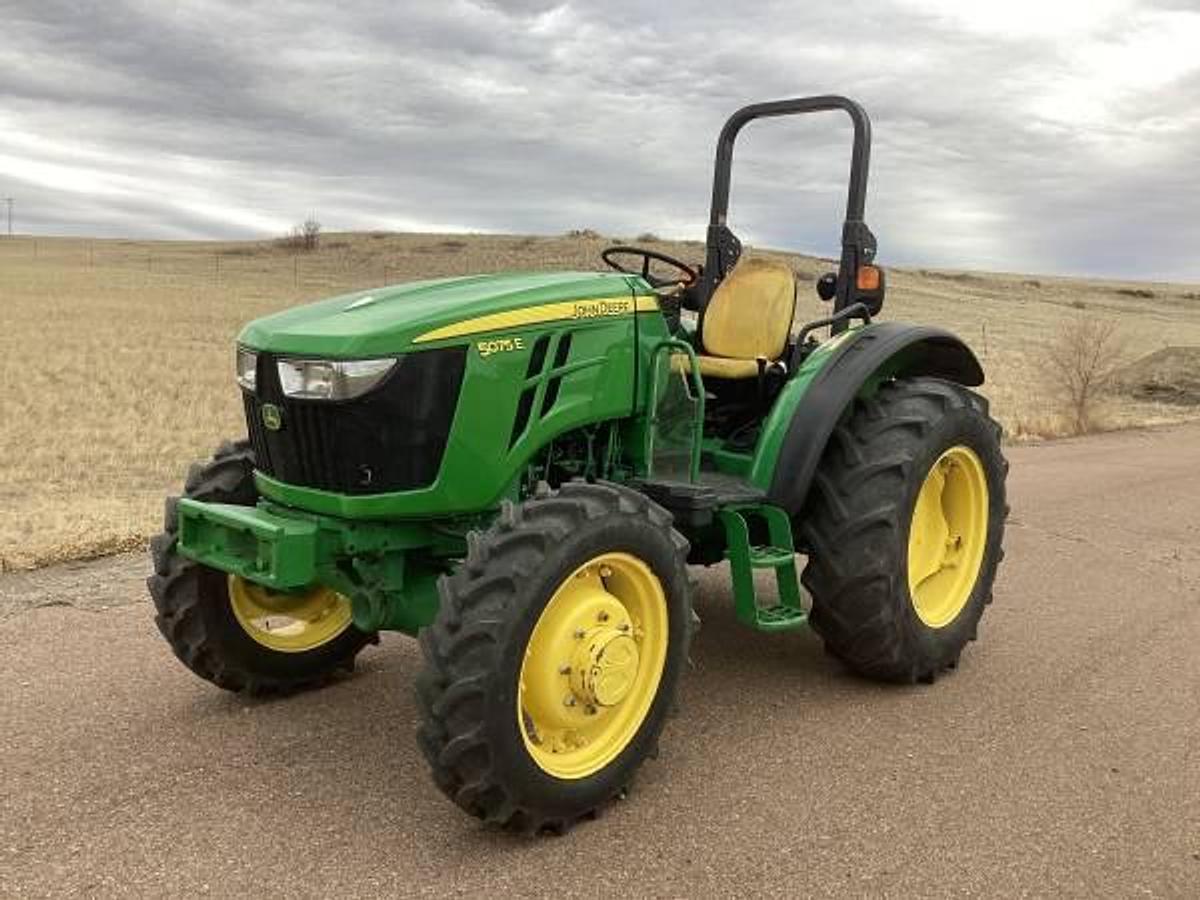 Used 2020 John Deere 5075E