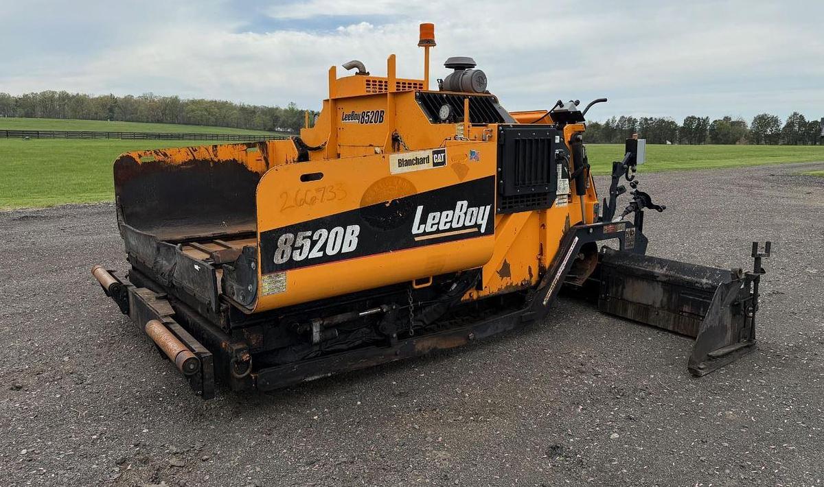 Used 2020 LeeBoy 8520B Paver