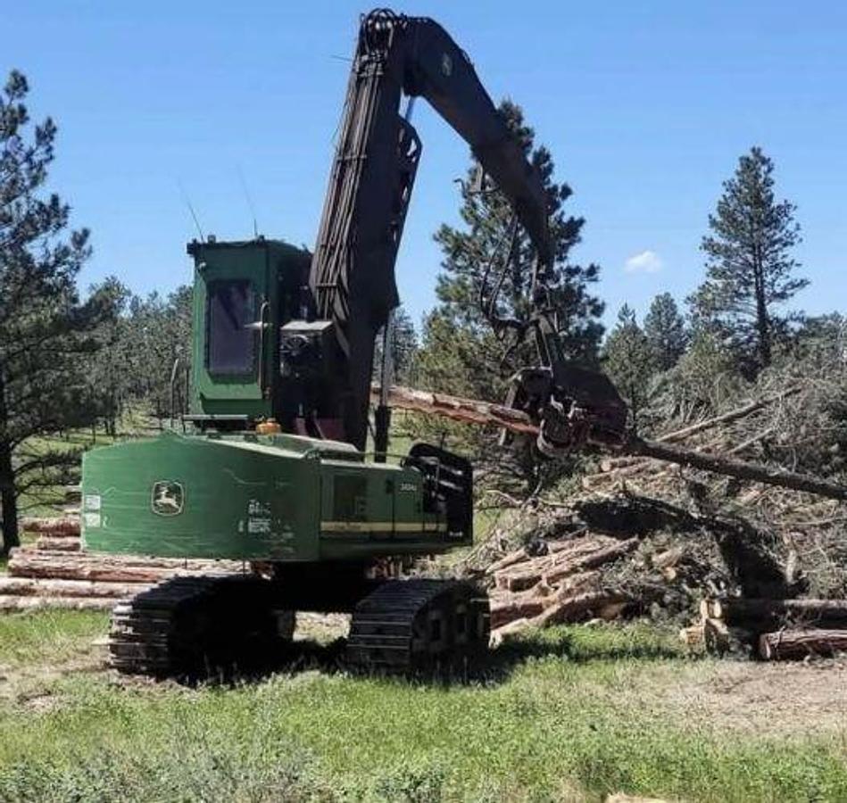Used 2009 JOHN DEERE 2454D