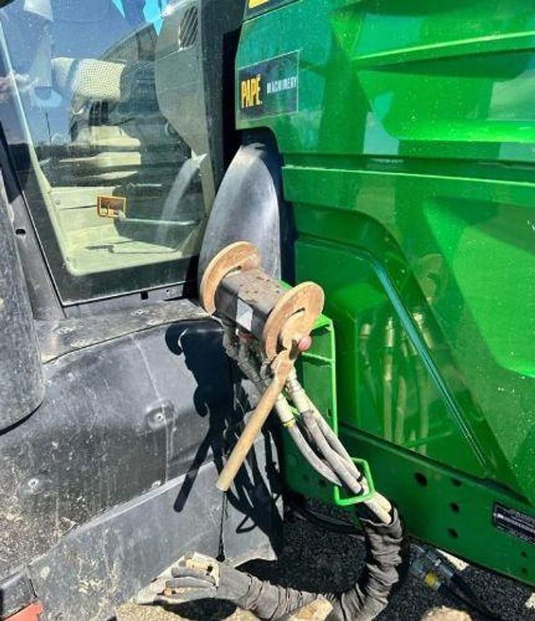 Used 2019 JOHN DEERE 6130R